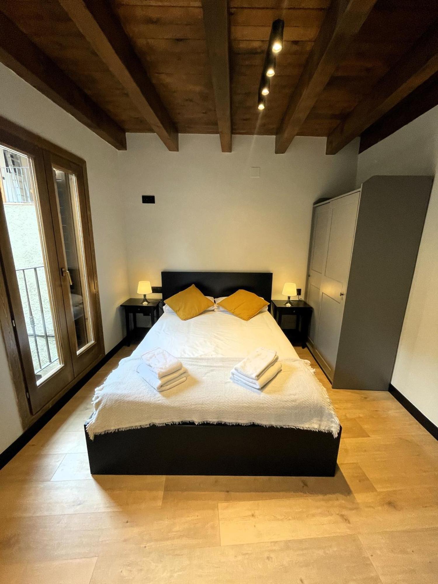Duplex En El Puente Historico, Gra De Fajol