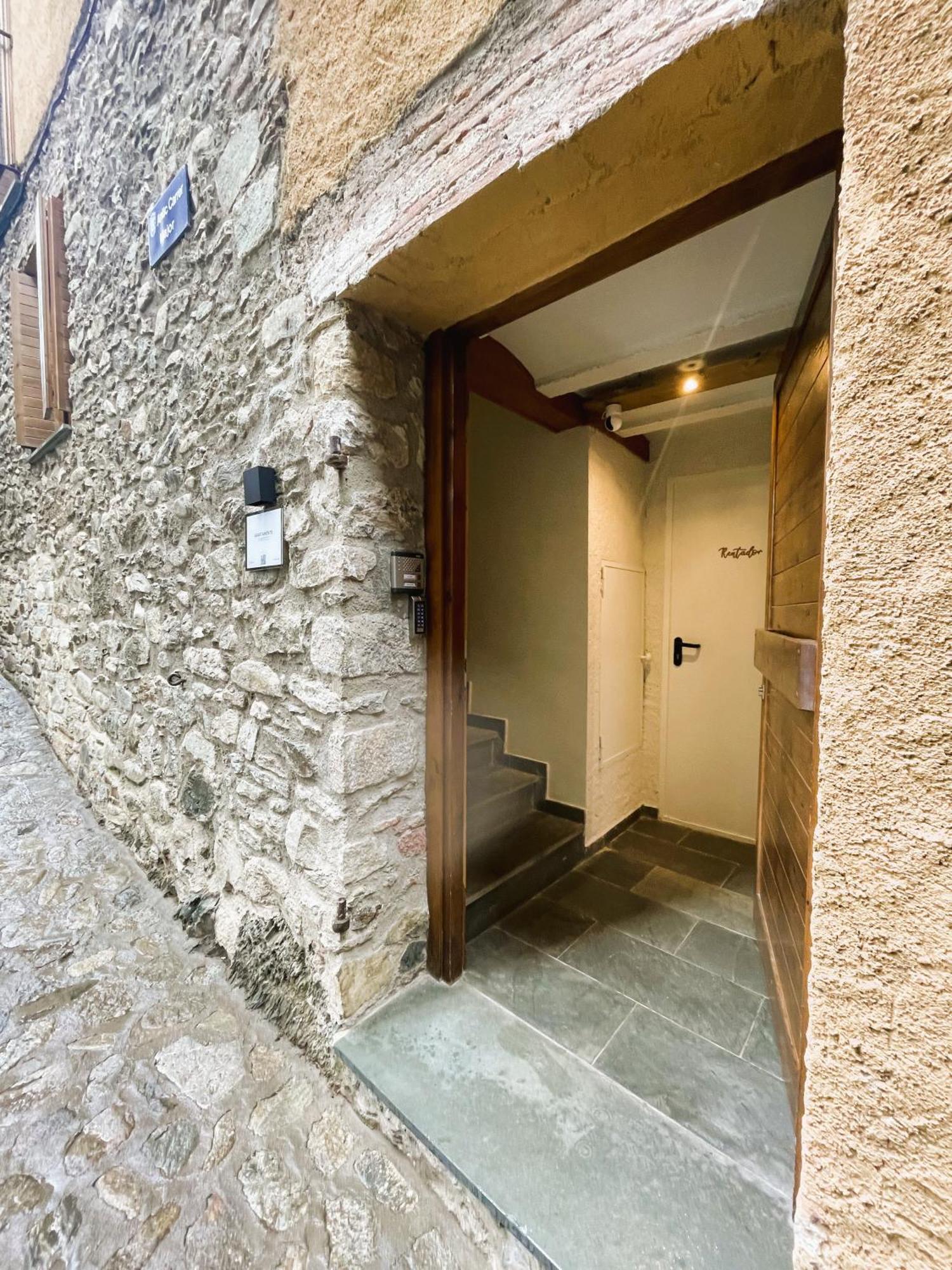 Duplex En El Puente Historico, Gra De Fajol Apartment
